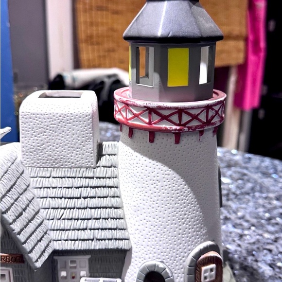 🌊Vintage One of a Kind Partylite Porcelain Harbour Lighthouse Candle Holder 🌊 - Picture 14 of 16